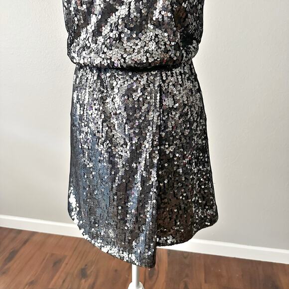 Elie Tahari Silver Sequin Black Mesh Mini Blouson Dress women's size small - Picture 3 of 14